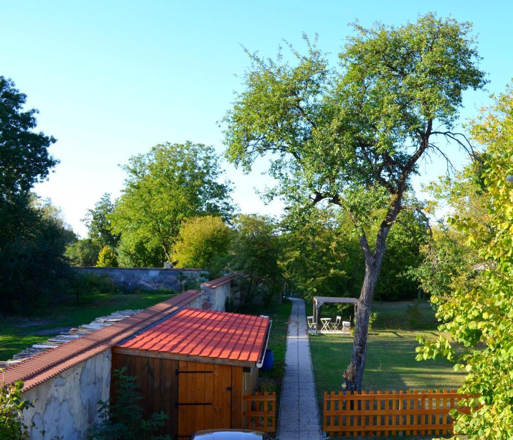 Le Gite Des Sureaux Rarecourt Exterior photo